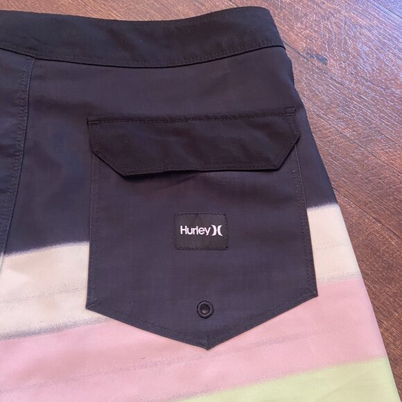 Hurley Salt Creek Boardshorts - Size 29 - Picture 6 of 8